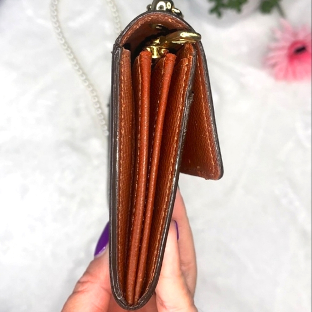 🌺 Louis Vuitton Long Portefeuille Sarah Wallet on Chain Pre-owned WOC - Picture 4 of 16